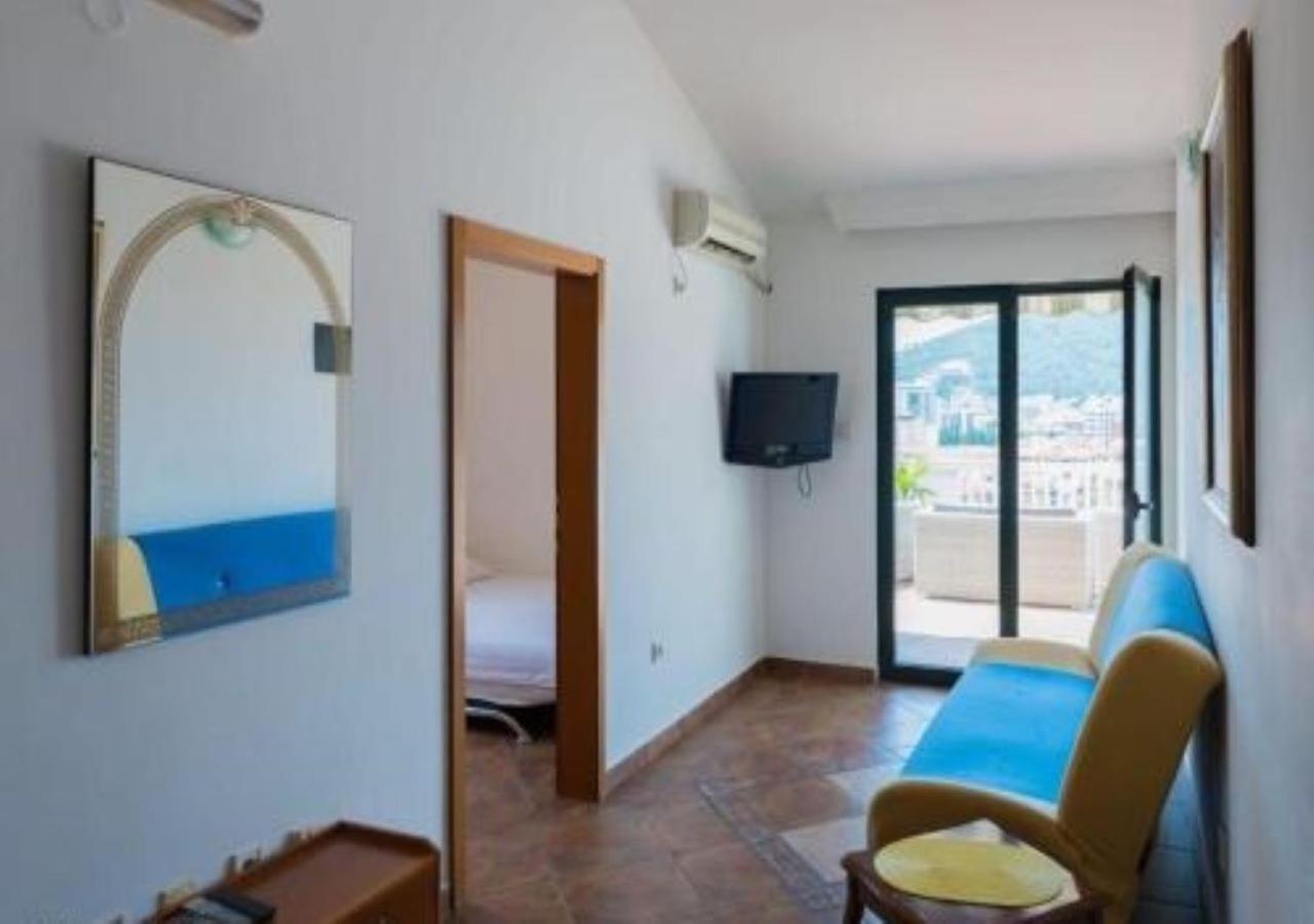 Villa Lutovac Будва Екстериор снимка