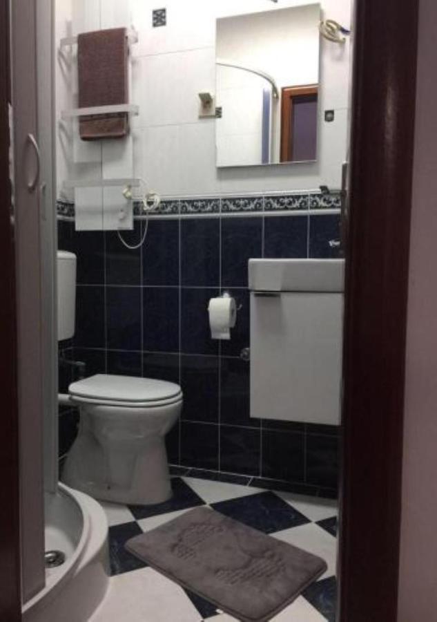 Villa Lutovac Будва Екстериор снимка
