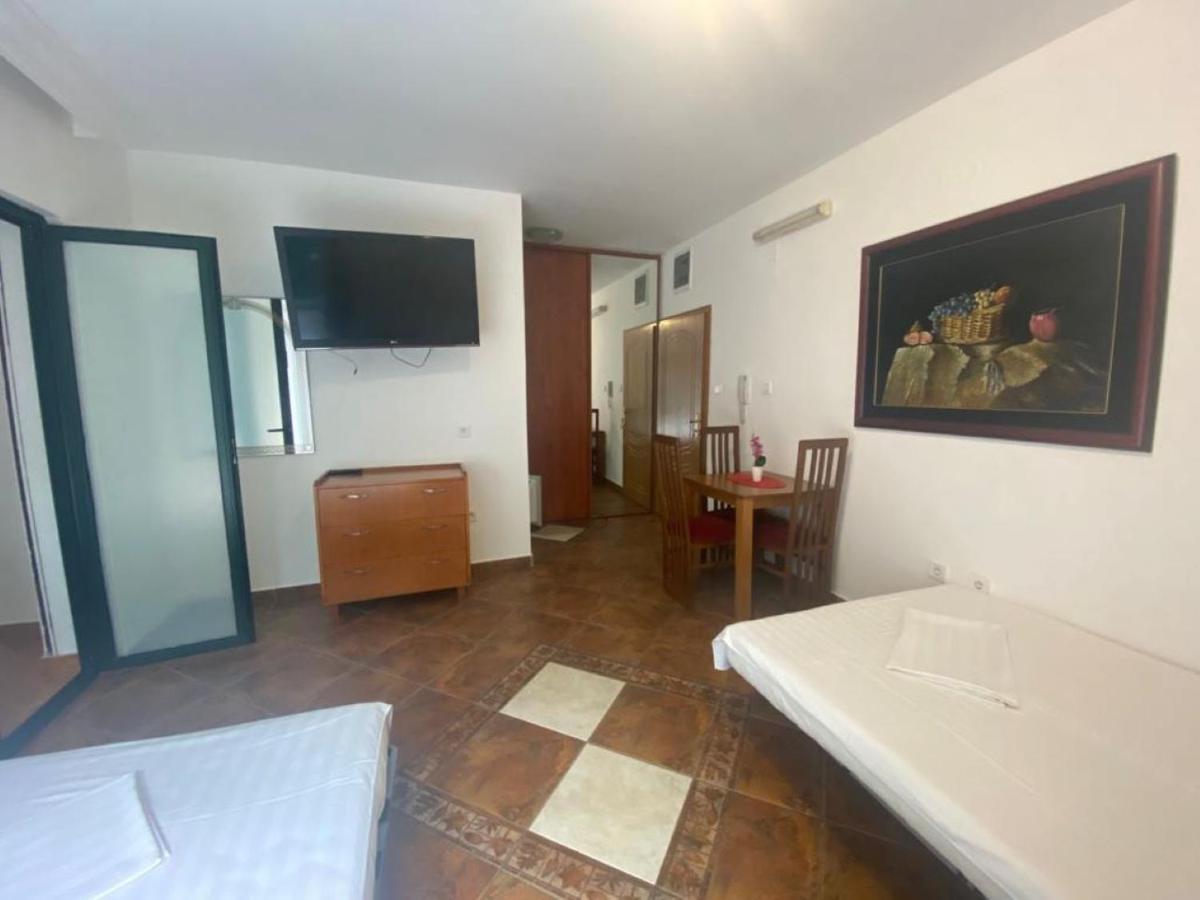Villa Lutovac Будва Екстериор снимка